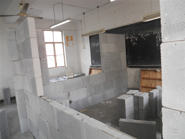 苏州太仓某培训学校宿舍楼轻质砖隔墙